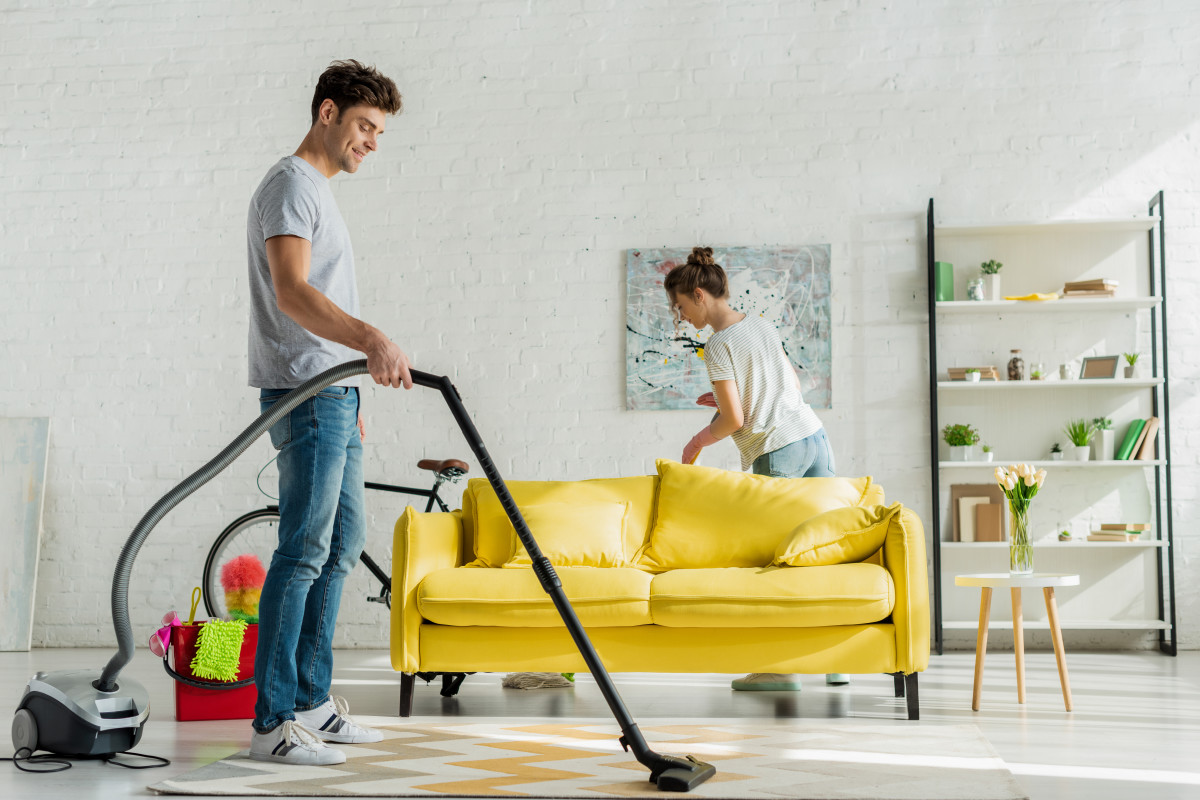 Efeler Bayan Temizlikçi